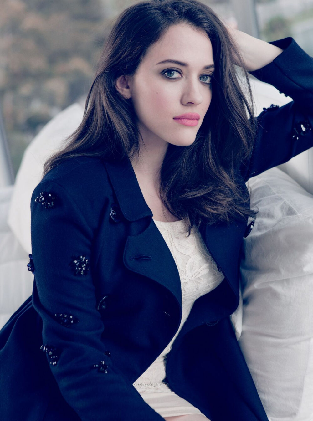 破产姐妹 KatDennings 杂志拍摄 Max