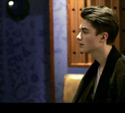 Greyson chance❤