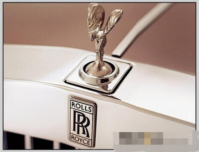 劳斯莱斯标志
劳斯莱斯（Rolls-Royce Logo）
象征:你中有我，我中有你
双“R”重叠,飞天女神。 1911年，它正式成为劳斯莱斯车的车标。从此，劳斯莱斯的飞天女神车标更是美丽的爱情象征了
宝马公司旗下的品牌，于1…