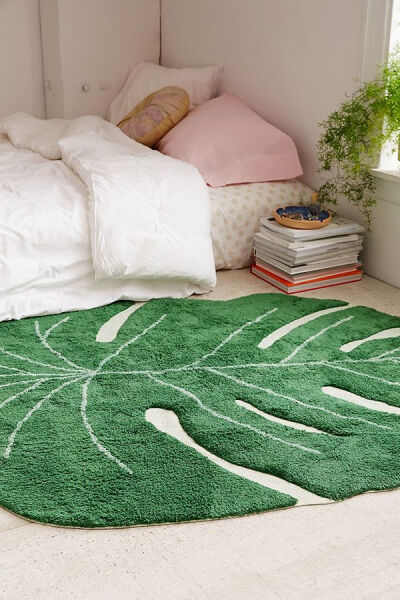 Slide View: 2: Monstera Leaf Washable Rug