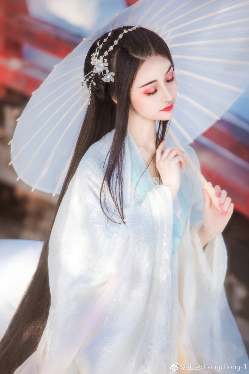 古装·汉服
出镜：虫虫