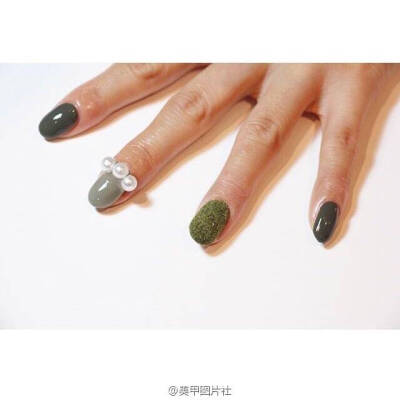草绿