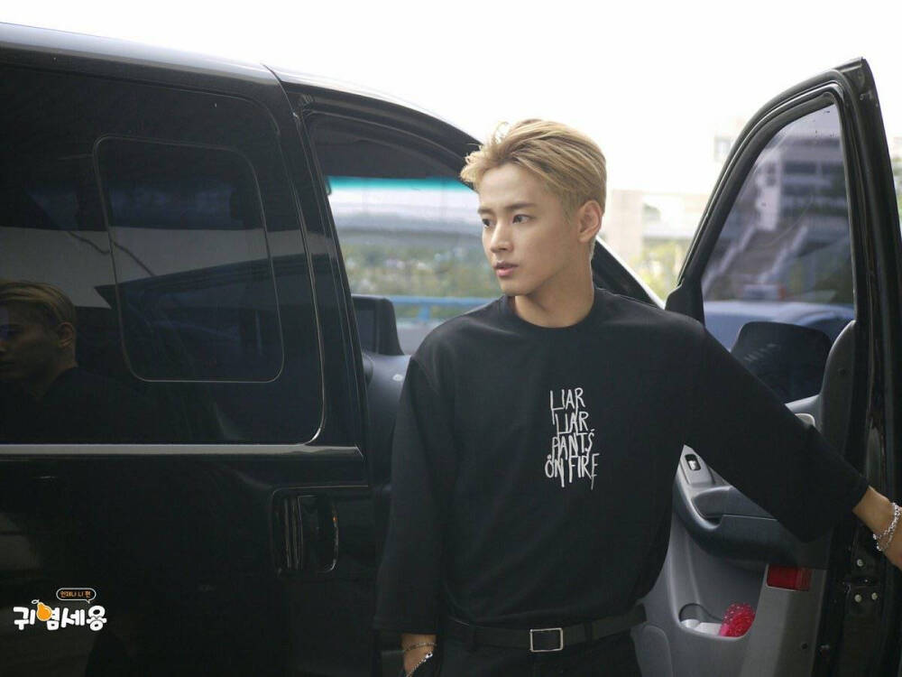 #金世容#男友力max小容，pick小容٩꒰๑• ̫•๑꒱۶♡