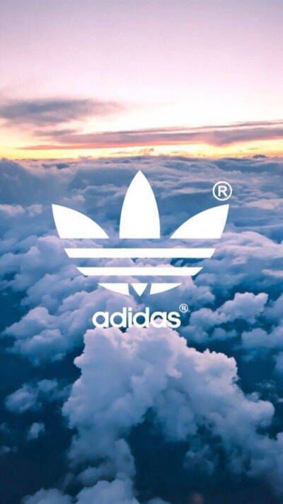 Adidas。