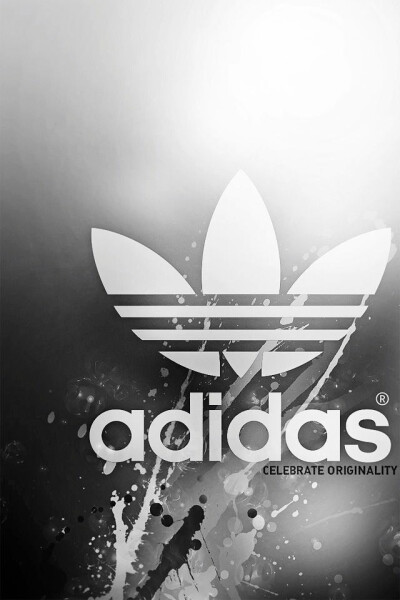 Adidas。