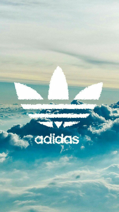 Adidas。