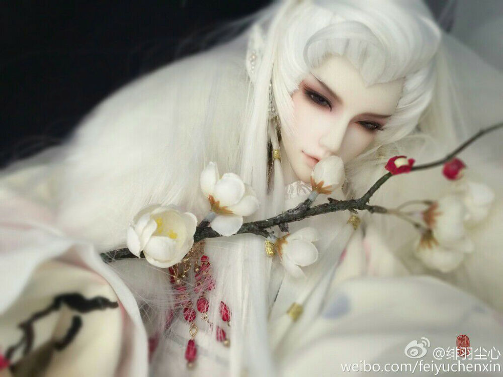 霹雳，白衣沽酒绮罗生