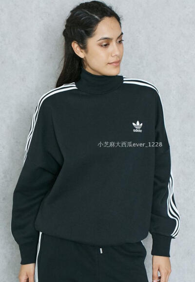 阿迪达斯adidas 三叶草 专柜 女款黑白条纹 高领 加绒卫衣 BJ8172