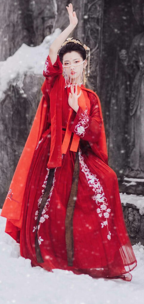 古装·汉服
出镜：冥子