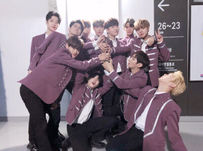 WANNAONE