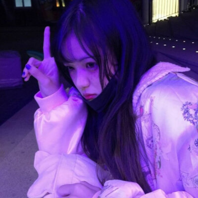 哔哩酱~ 女头 闺蜜