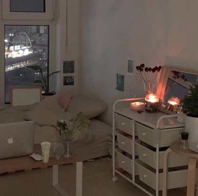 Roller Coaster-CHUNGHA（金请夏）