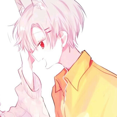 少卿♡
于万人之中，于万年之中，不早也不晚的遇见你，真好♡