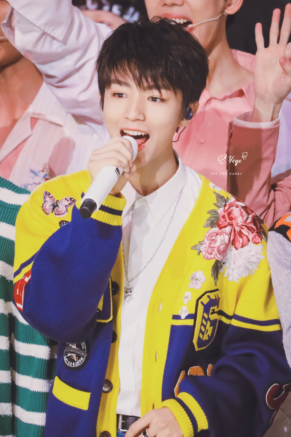 #王俊凯#+#TFBOYS王俊凯#+#TFBOYS#+cr
唯一的老叶叶KKK