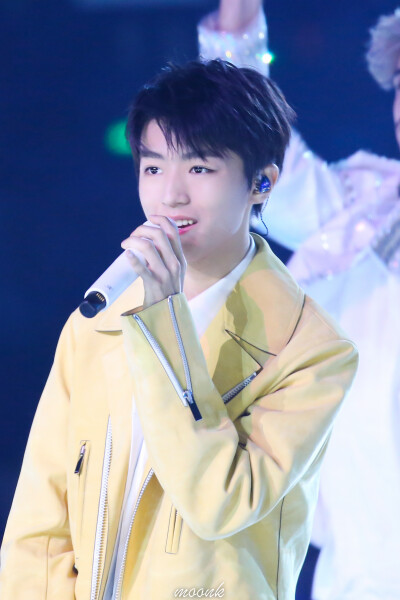 #王俊凯#+#TFBOYS王俊凯#+#TFBOYS#+cr
粥九妹