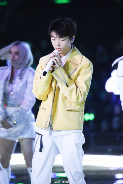 #王俊凯#+#TFBOYS王俊凯#+#TFBOYS#+cr
粥九妹