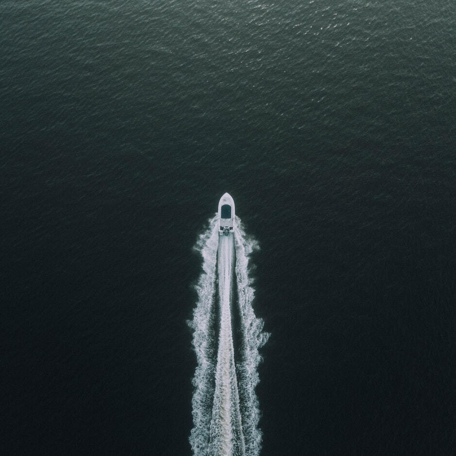 boat, deep ocean, idyllic