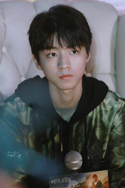 #王俊凯#+#TFBOYS王俊凯#+#TFBOYS#+cr+桐TongKay