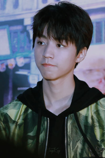 #王俊凯#+#TFBOYS王俊凯#+#TFBOYS#+cr+桐TongKay