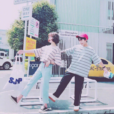 ★情侣头像、闺蜜头像★
【新浪微博:高清无水印iphone萌壁纸】