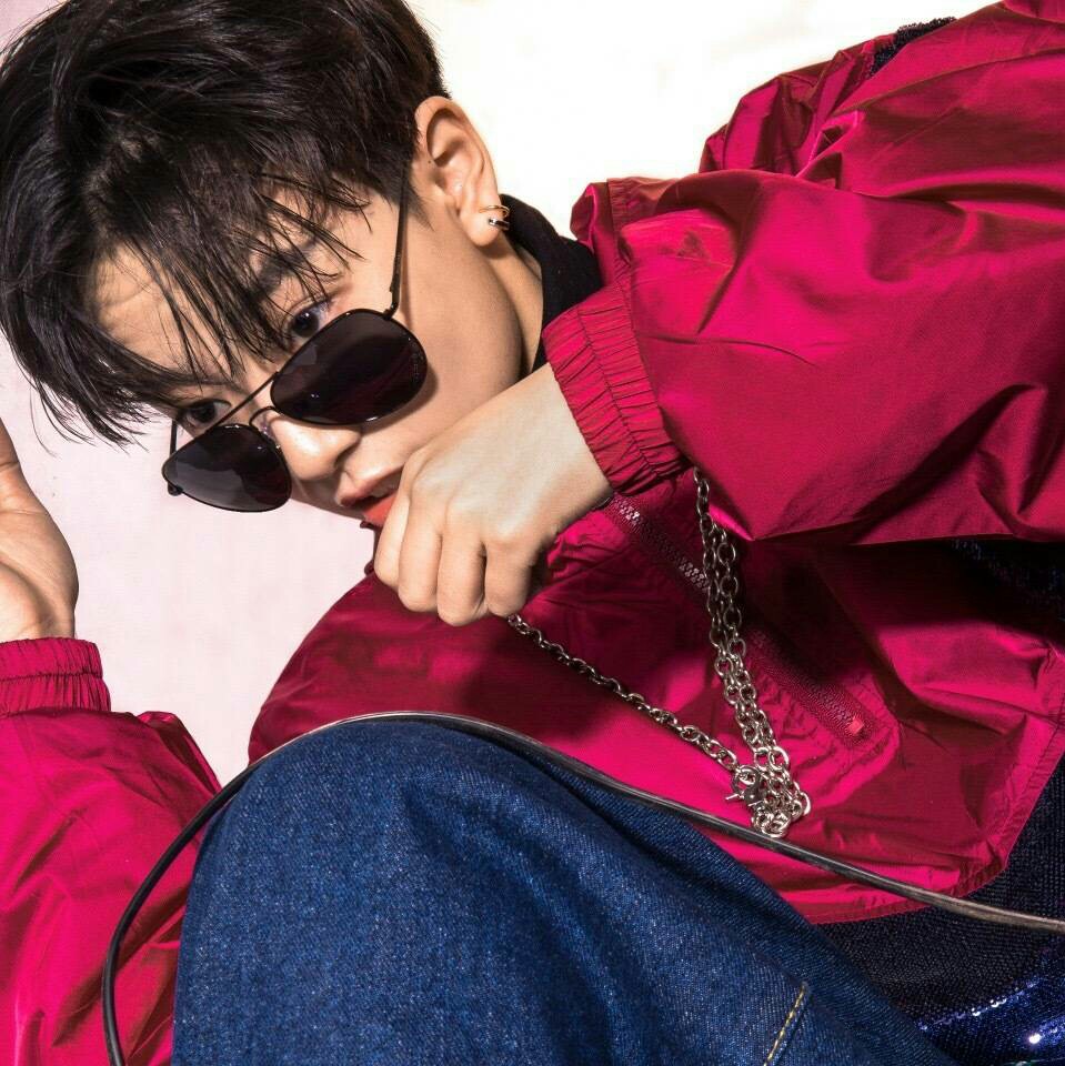 半身头像男生头像韩系中系混搭气质个性男神黑白季懿苏の