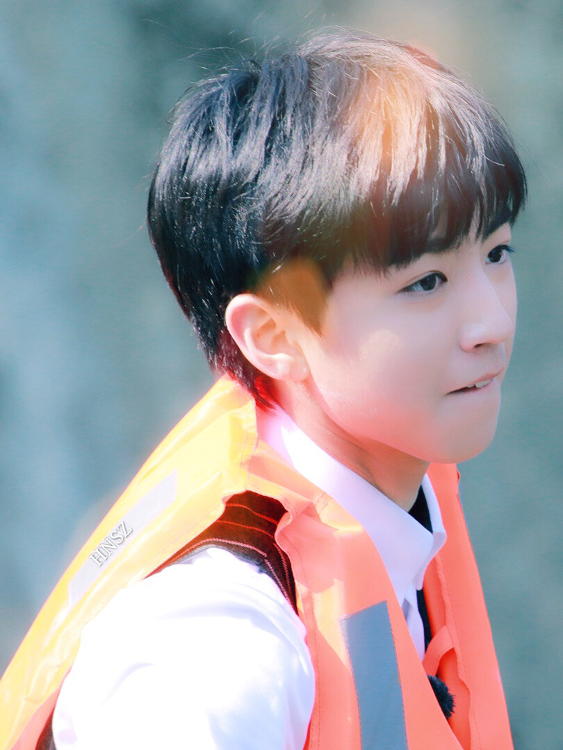 #王俊凯#+#TFBOYS王俊凯#+#TFBOYS#+cr
王俊凯湖南首站