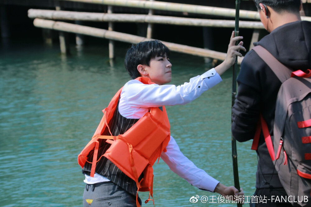 #王俊凯#+#TFBOYS王俊凯#+#TFBOYS#+cr
王俊凯浙江首站-FANCLUB