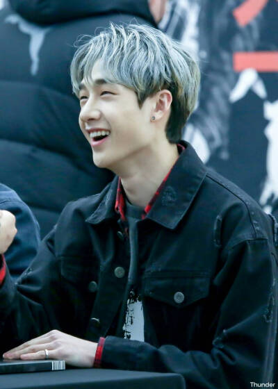 Stray Kids 方灿（Bang Chan）