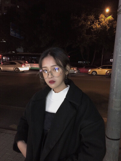 明明什么也没有做，但还是会偷偷躲开你