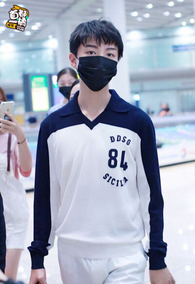 #王俊凯#+#TFBOYS王俊凯#+#TFBOYS#+cr：首都一橘