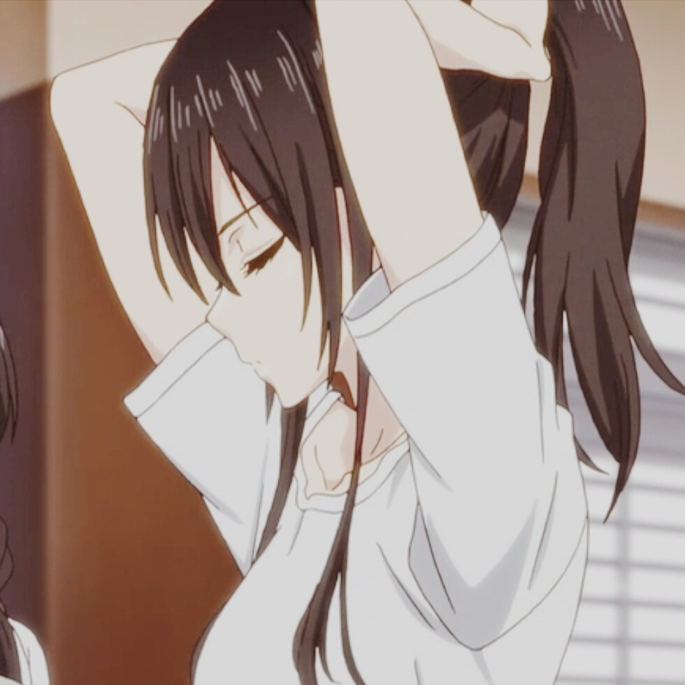 柑橘味香气 .芽衣