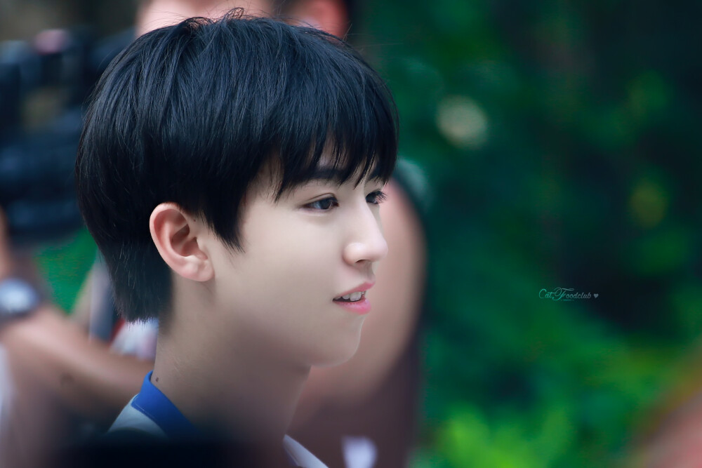 #王俊凯#+#TFBOYS王俊凯#+#TFBOYS#+crCatFoodClub王俊凯的猫粮社