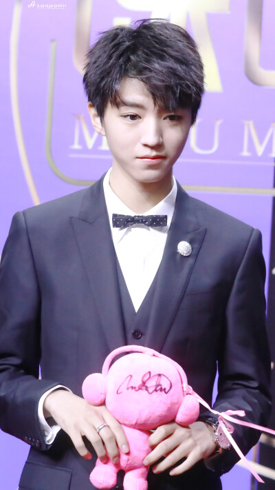 #王俊凯#+#TFBOYS王俊凯#+#TFBOYS#+cr
楼下阿三婆