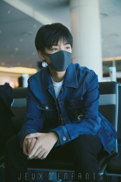 #王俊凯#+#TFBOYS王俊凯#+#TFBOYS#+cr:情趁年少KarRoy