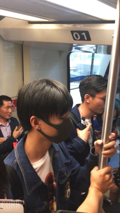 #王俊凯#+#TFBOYS王俊凯#+#TFBOYS#+cr:伤心咖喱饭