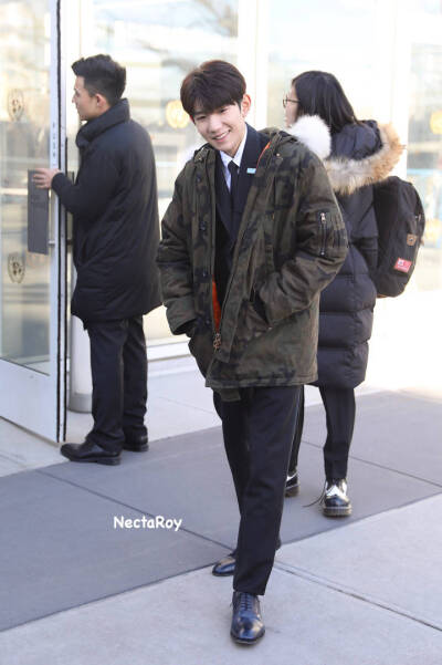 王源180131 联合国上班 cr: _NectaRoy_