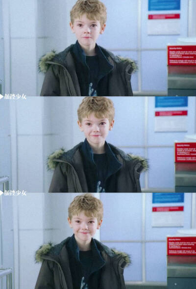 托马斯·桑斯特 桑总 Thomas Sangster