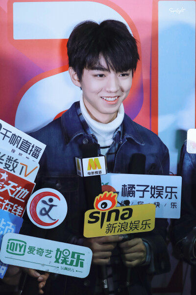 #王俊凯#+#TFBOYS王俊凯#+#TFBOYS#+crSUNLIGHT王俊凯日光站