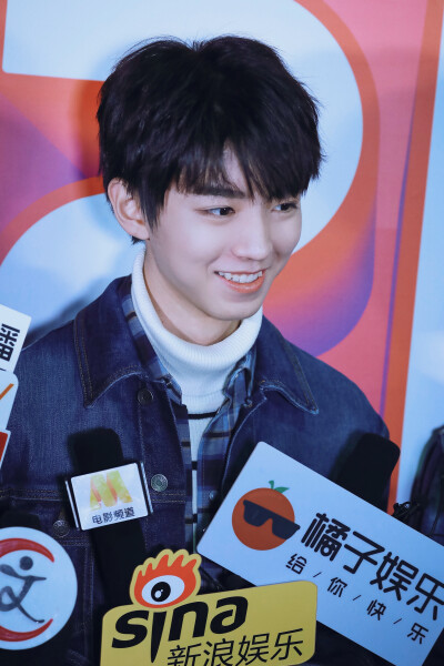 #王俊凯#+#TFBOYS王俊凯#+#TFBOYS#+crSUNLIGHT王俊凯日光站