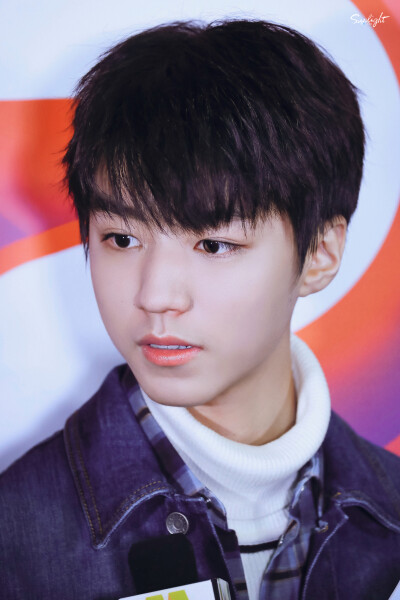 #王俊凯#+#TFBOYS王俊凯#+#TFBOYS#+crSUNLIGHT王俊凯日光站