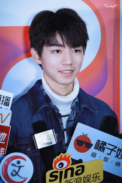 #王俊凯#+#TFBOYS王俊凯#+#TFBOYS#+crSUNLIGHT王俊凯日光站