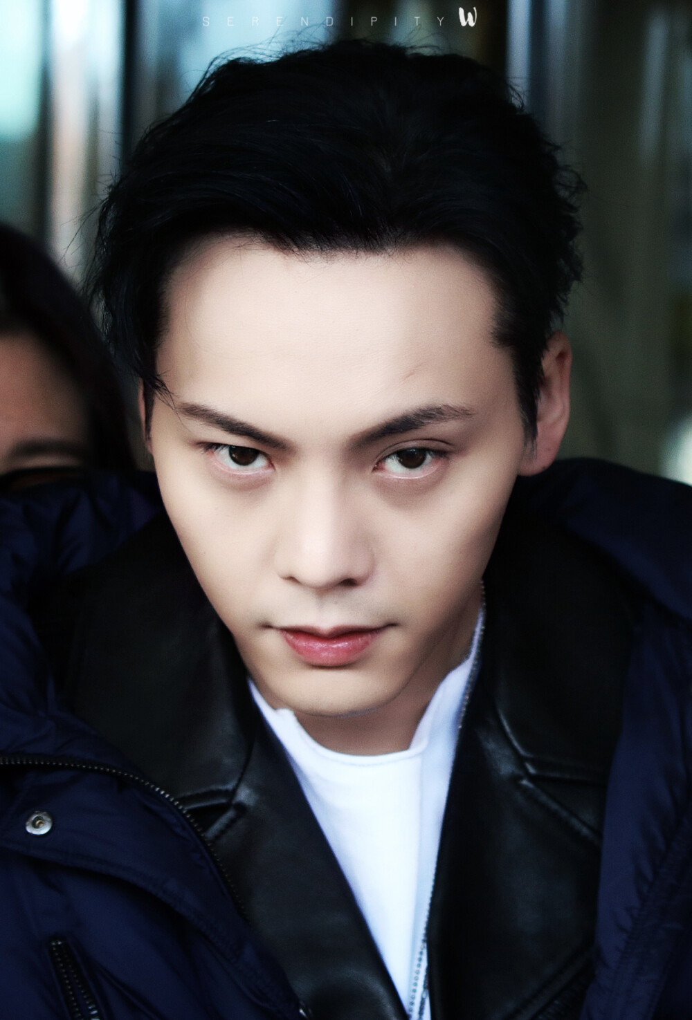 【陈伟霆 William Chan】180203 春晚彩排 1242 x 1832 px (图源: 微博@SERENDIPITY_W陳偉霆圖博 weibo.com/6100222484/G1pkB5ff2)