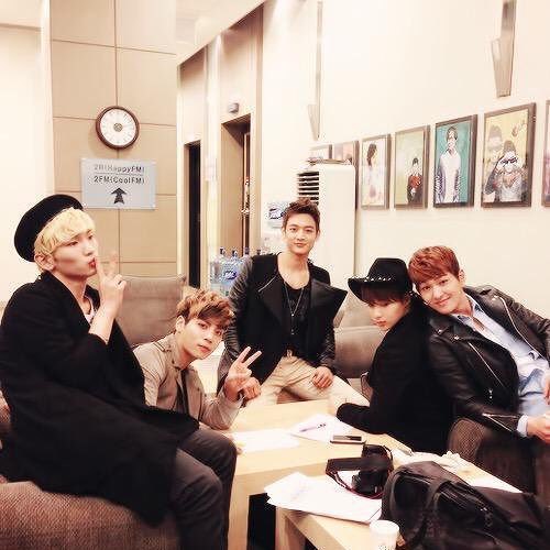 SHINee。