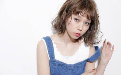 日系发型 | 好看的波波头卷发发型