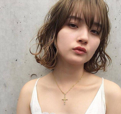 日系发型 | 好看的波波头卷发发型