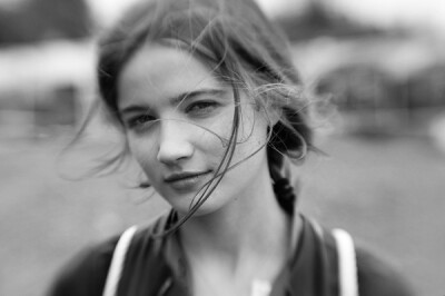 《他是龙》女主玛丽亚.波兹哈娃