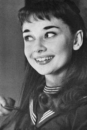 Audrey+Hepburn