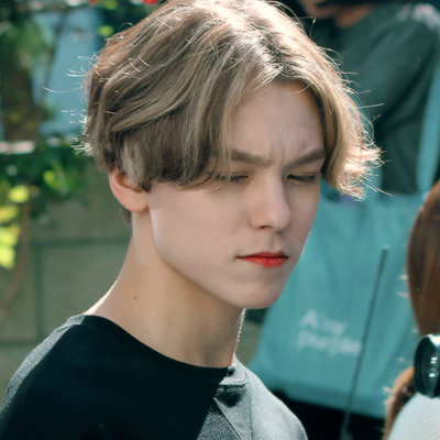 崔韩率 Vernon Seventeen 爱豆头像♡