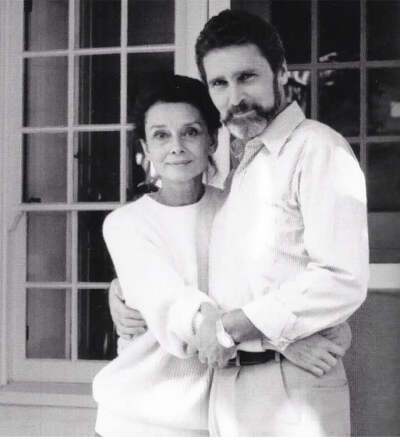 Audrey Hepburn with Robby Wolders at Connie’s home in Beverly Hills circa mid 1980s. Photograph from the book The Audrey Hepburn Treasures.