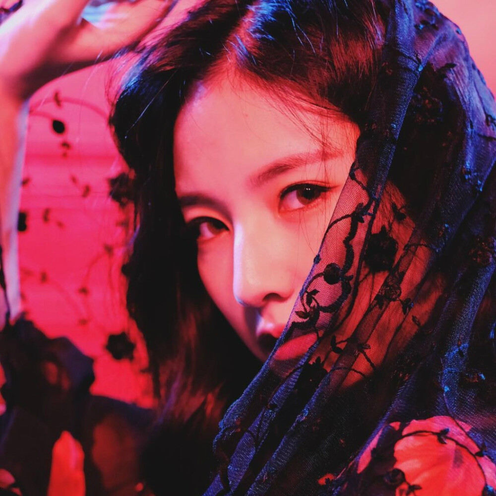 ♡韩系+女生+欧美+半身+唯美+遮脸+镜子照+中式风+安静+可爱+卖萌+个性+自拍+狗狗+猫猫+森系+背影杀手+侧面+黑白+情头+女生头像+小清新+闺蜜+动漫+双人+四宫格+白边+双马尾+眼妆+自调+手控+腿控+软妹少女心+♡